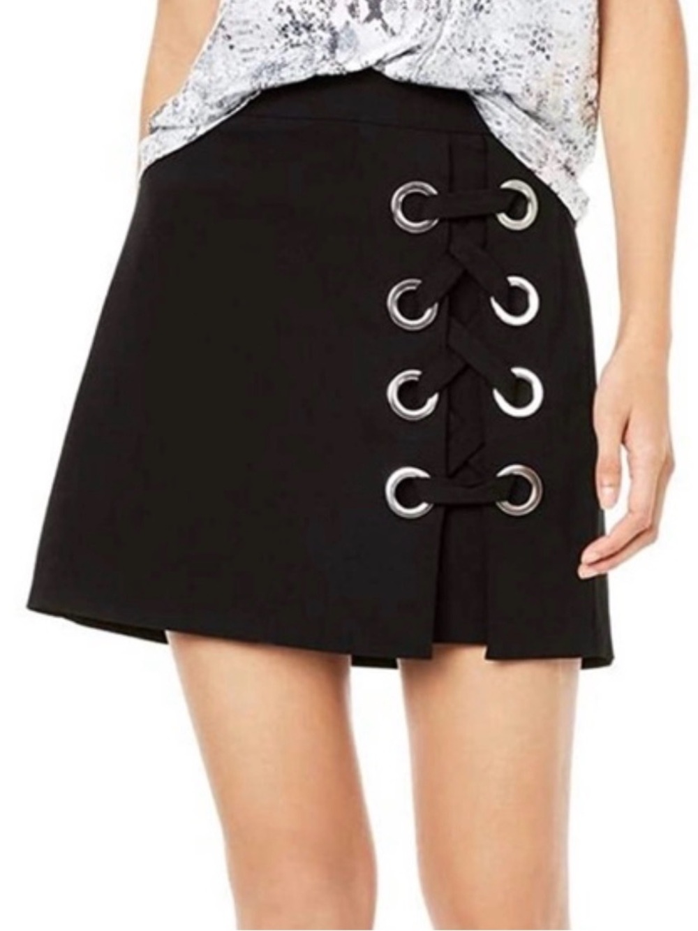Bar III Black Lace-Up Grommet Mini Skirt L NWT Silver Eyelet Y2K